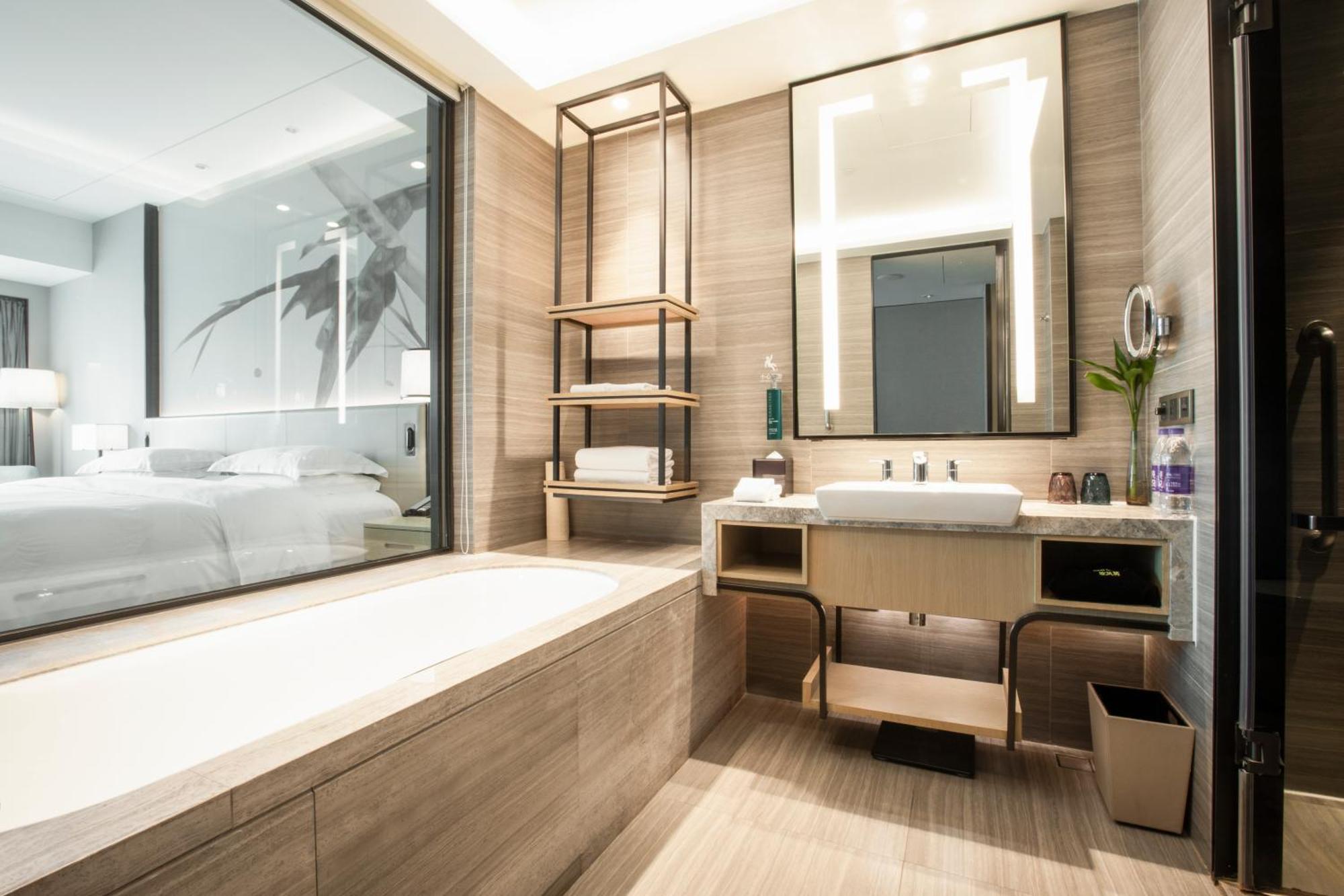 Doubletree By Hilton Hotel Shenzhen Longhua, Near Huawei, Foxcnn, Shenzhen North Railway, Uniwalk & Uniworld Shopping Mall, Sam'S Club Экстерьер фото