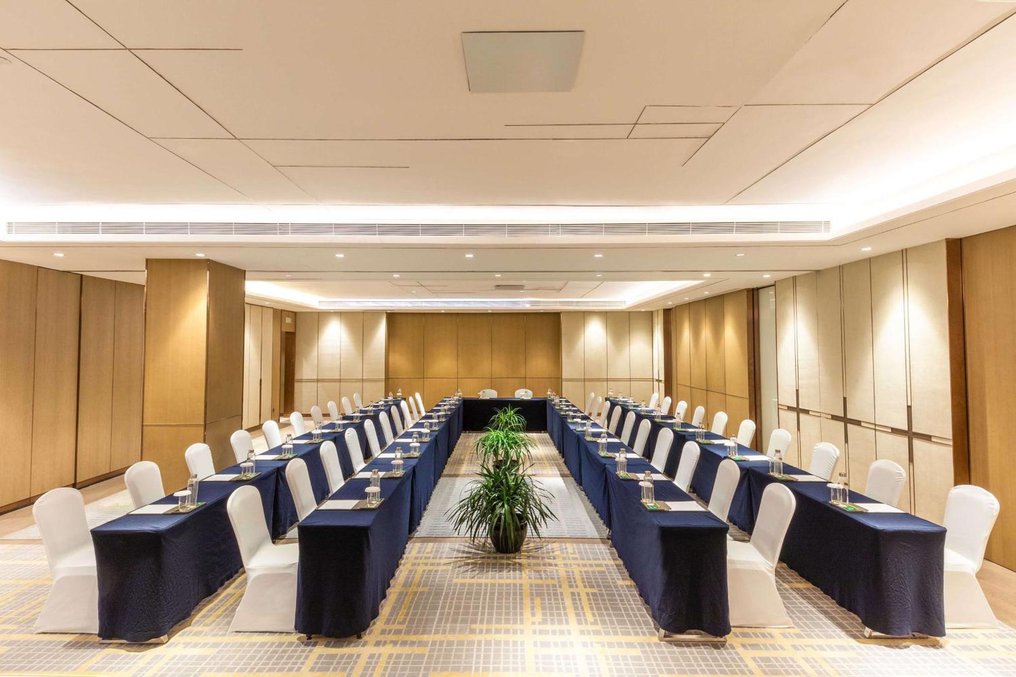Doubletree By Hilton Hotel Shenzhen Longhua, Near Huawei, Foxcnn, Shenzhen North Railway, Uniwalk & Uniworld Shopping Mall, Sam'S Club Экстерьер фото